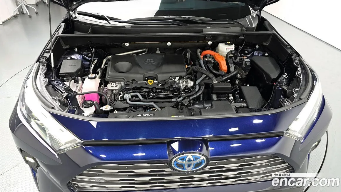 Toyota RAV4 2023 из KR, фото 6