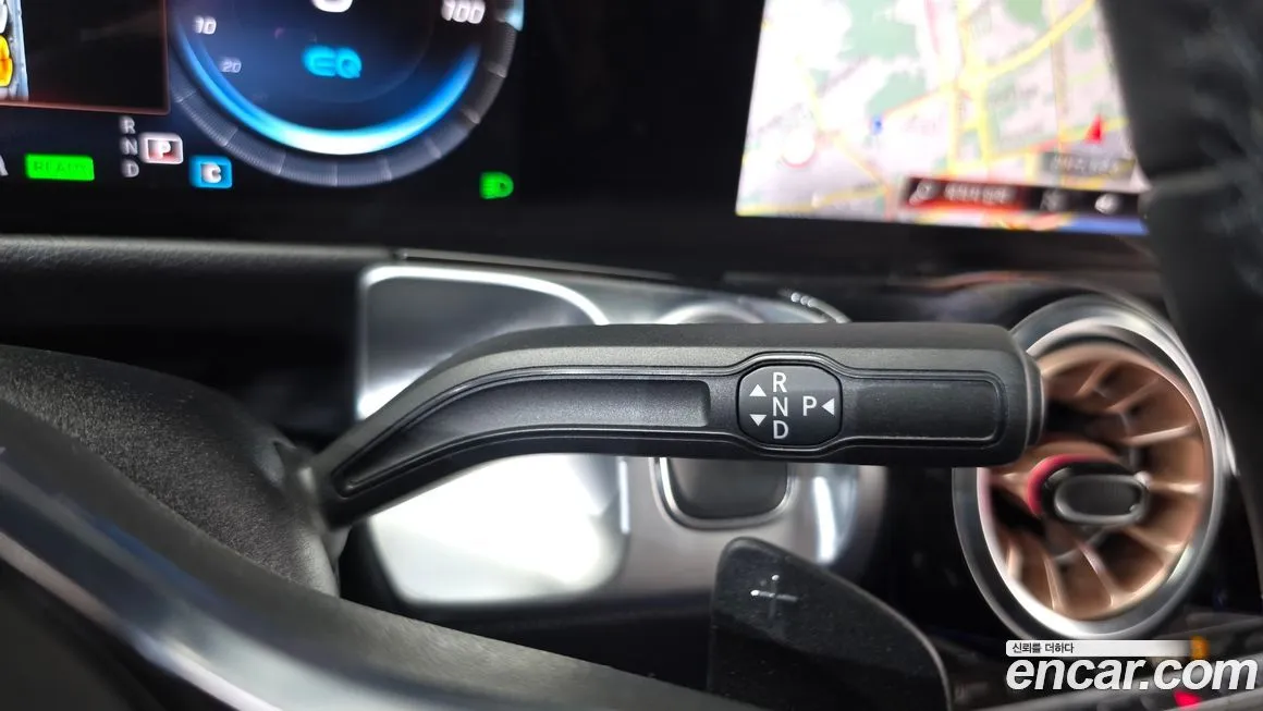 Mercedes-Benz EQB 2023 из KR, фото 9