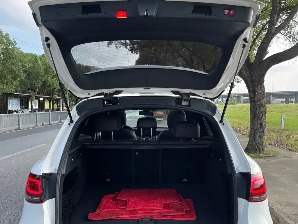 Mercedes-Benz GLC 2022 из CN, фото 10
