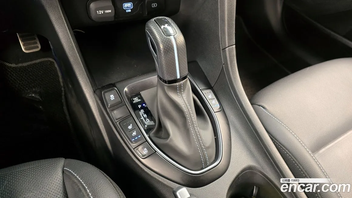 Hyundai Veloster 2021 из KR, фото 9