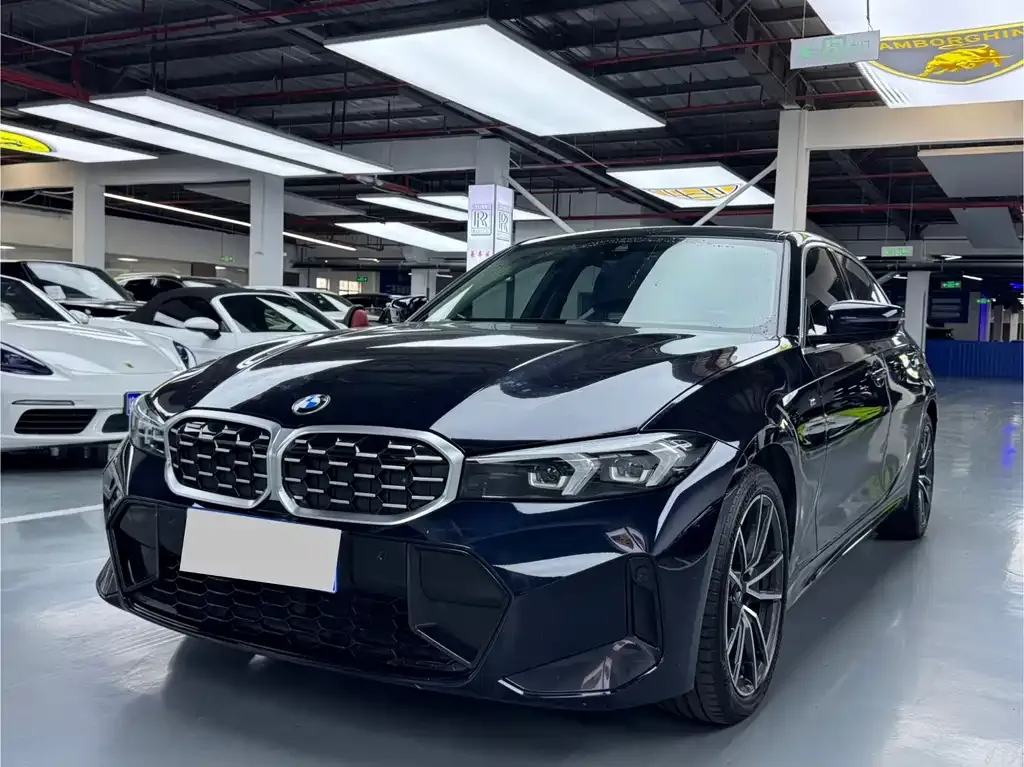 BMW 3 Series 2023 из CN, фото 1