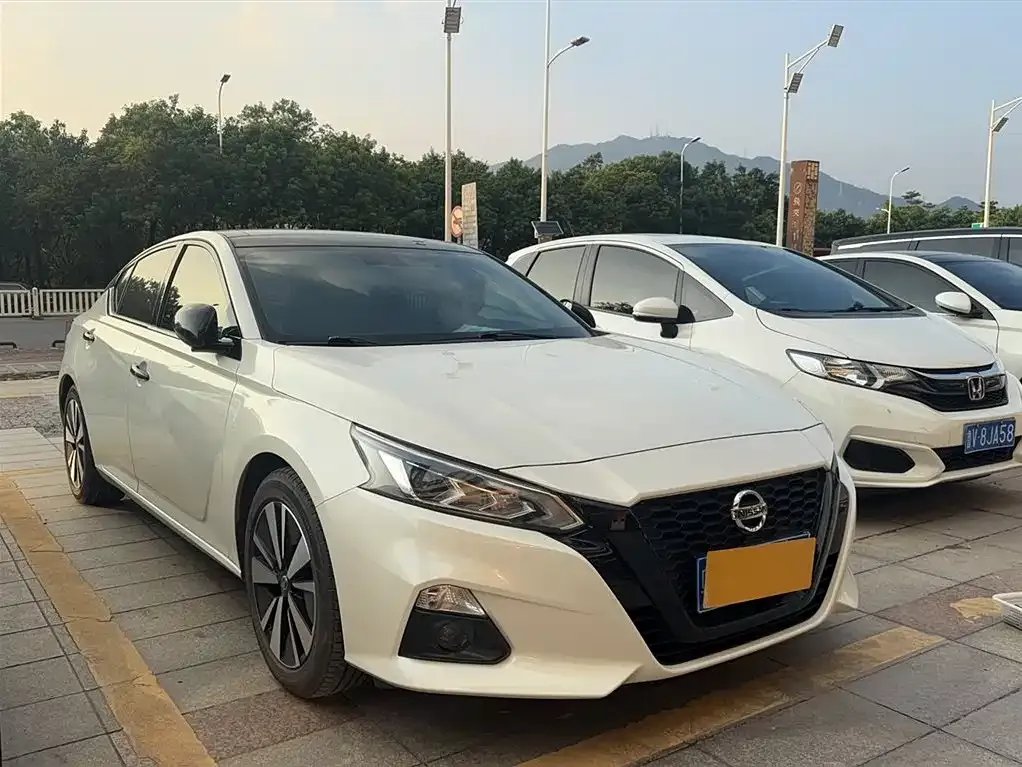Nissan Teana 2022 из CN, фото 4