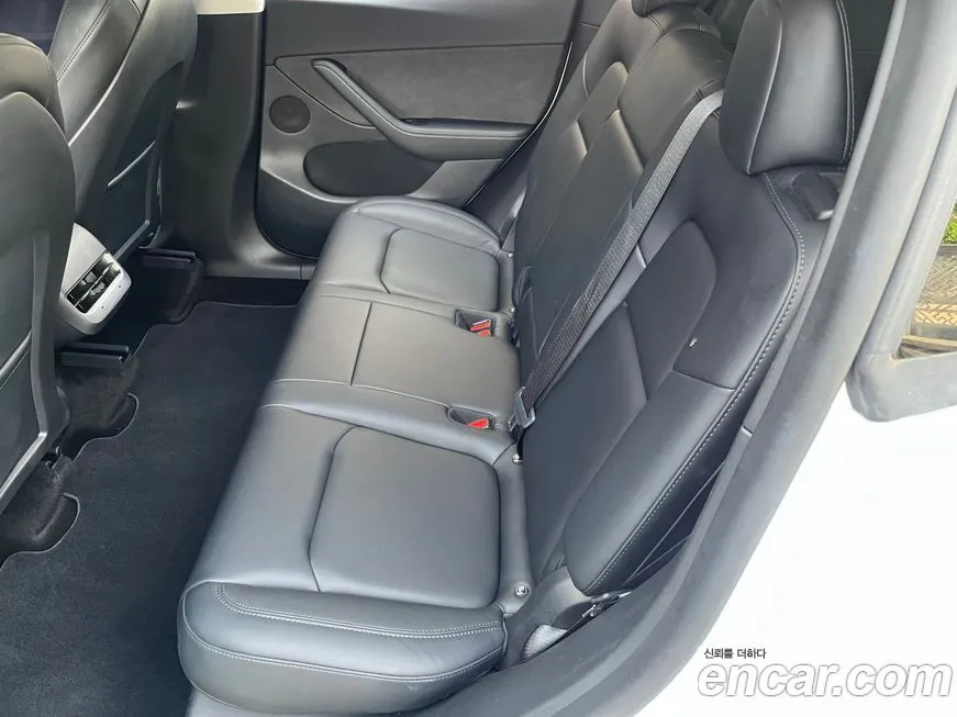 Tesla Model Y 2022 из KR, фото 10