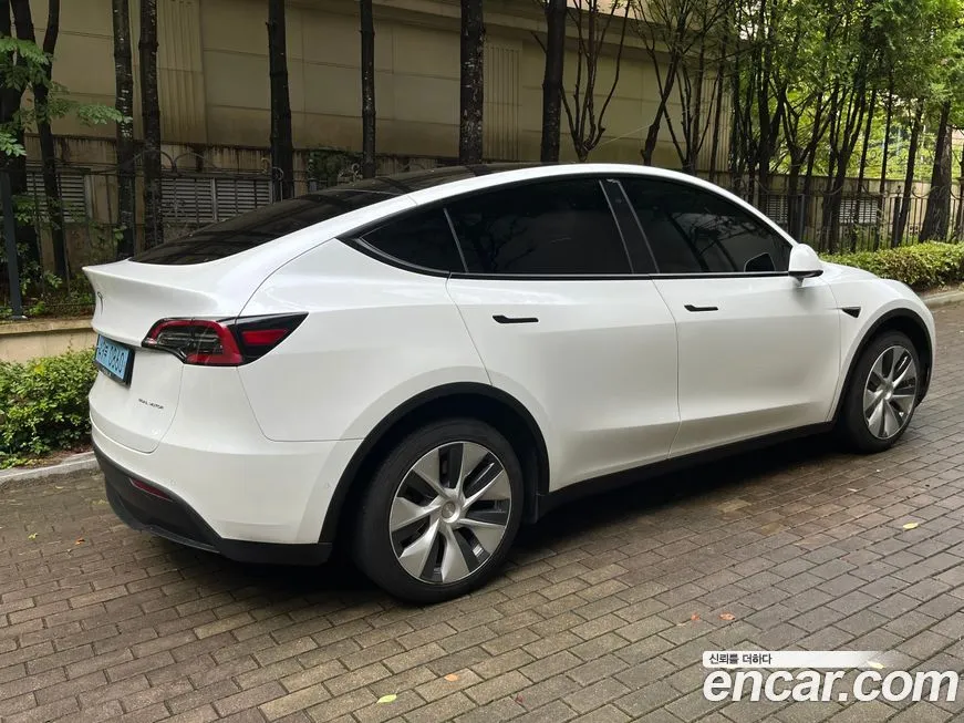 Tesla Model Y 2022 из KR, фото 4