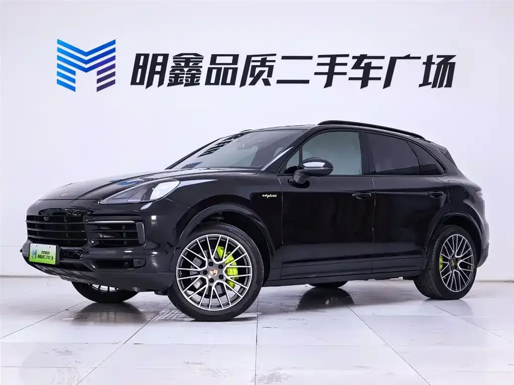 Porsche Cayenne Hybrid 2023 из CN, фото 2