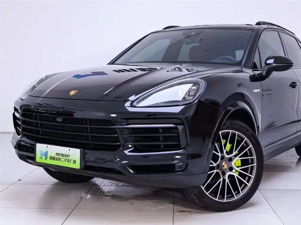 Porsche Cayenne Hybrid 2023 из CN, фото 3