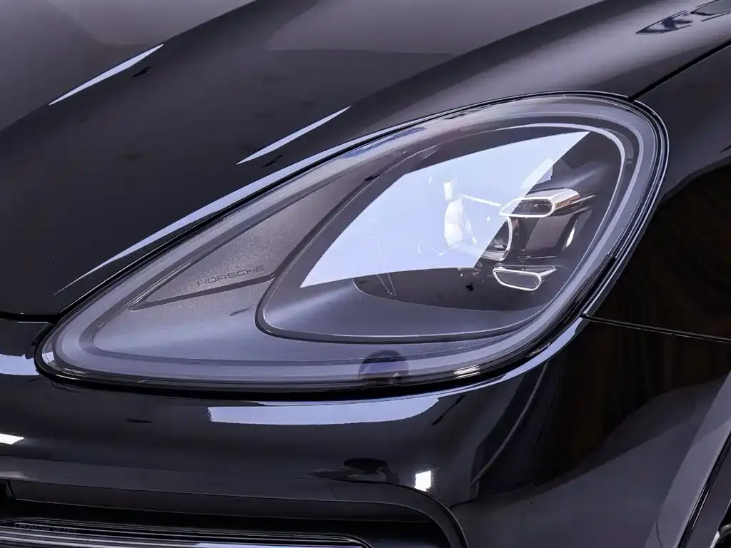 Porsche Cayenne Hybrid 2023 из CN, фото 4