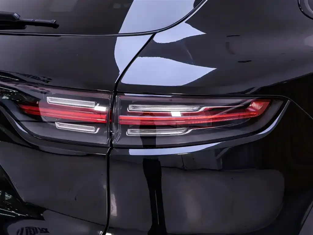 Porsche Cayenne Hybrid 2023 из CN, фото 9