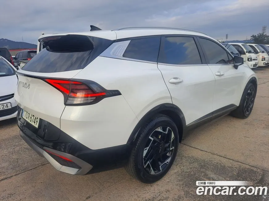 Kia Sportage — фото 5