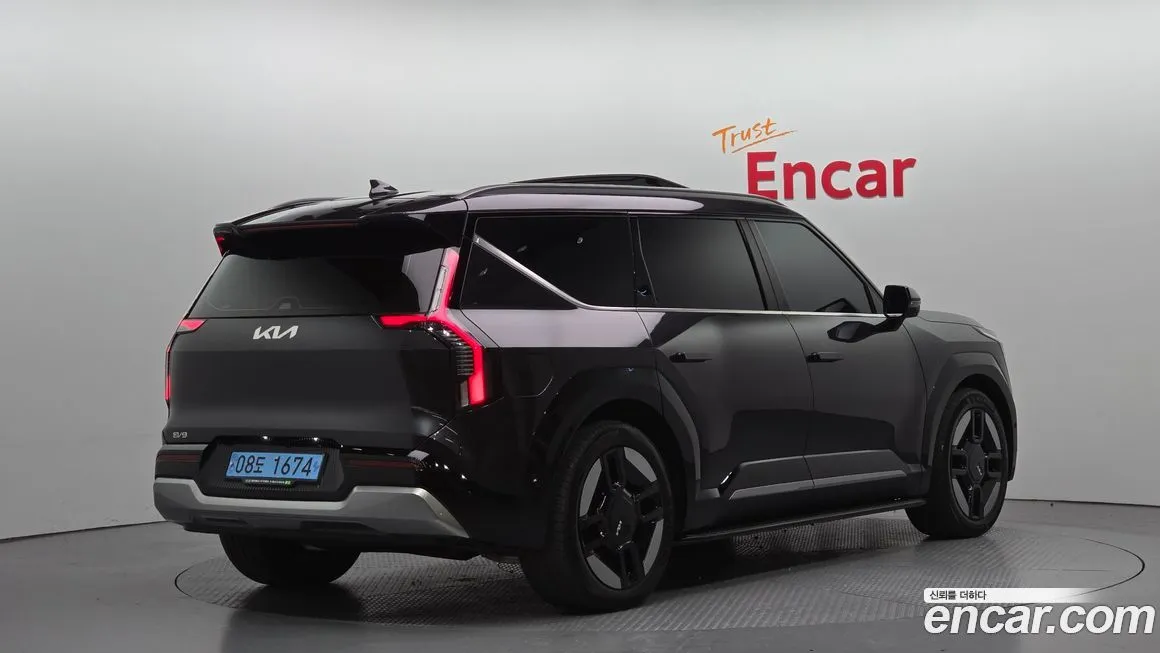 Kia EV9 2024 из KR, фото 2