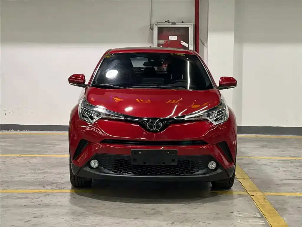 Toyota C-HR 2021 из CN, фото 2