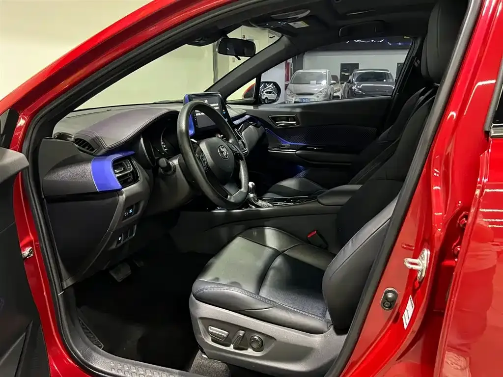 Toyota C-HR 2021 из CN, фото 8