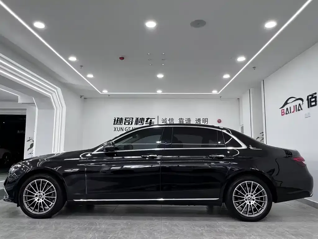 Mercedes-Benz E-Class 2023 из CN, фото 4