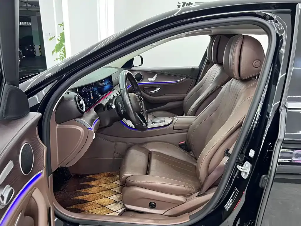Mercedes-Benz E-Class 2023 из CN, фото 9