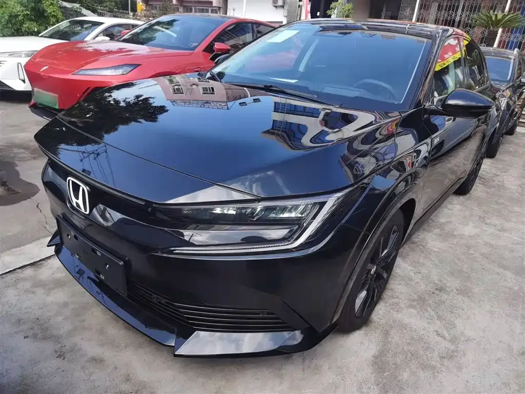 Honda e:NP2 2025 из CN, фото 2