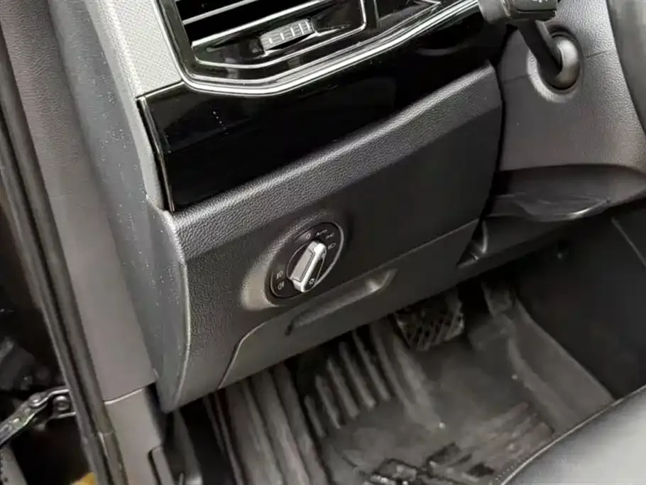 Volkswagen Tayron 2021 из CN, фото 9