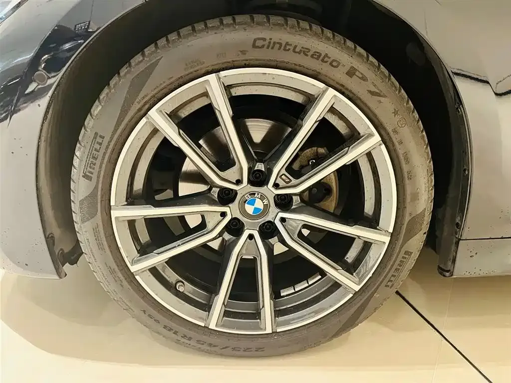 BMW 3 Series 2021 из CN, фото 9