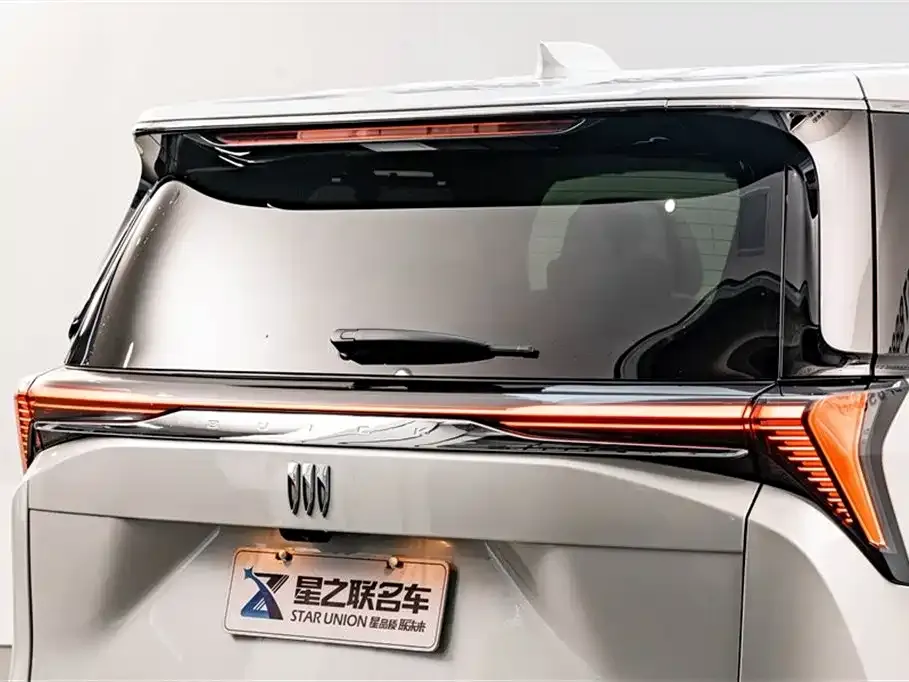 Buick GL8 2024 из CN, фото 9