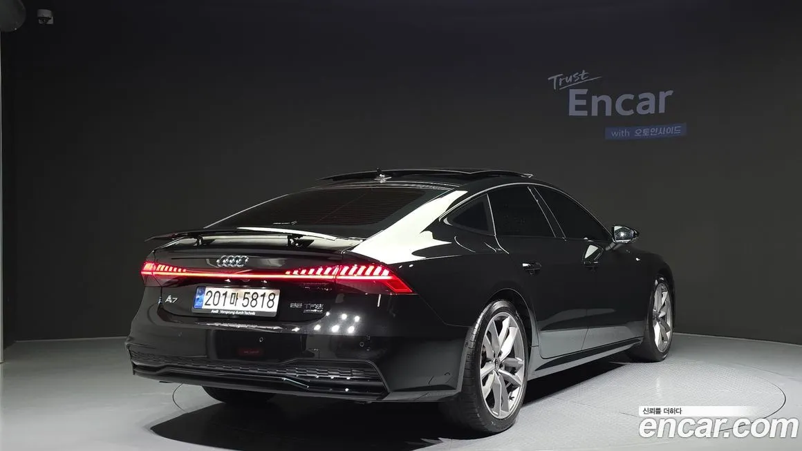 Audi A7 2022 из KR, фото 2
