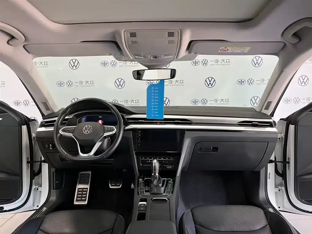 Volkswagen CC 2024 из CN, фото 7