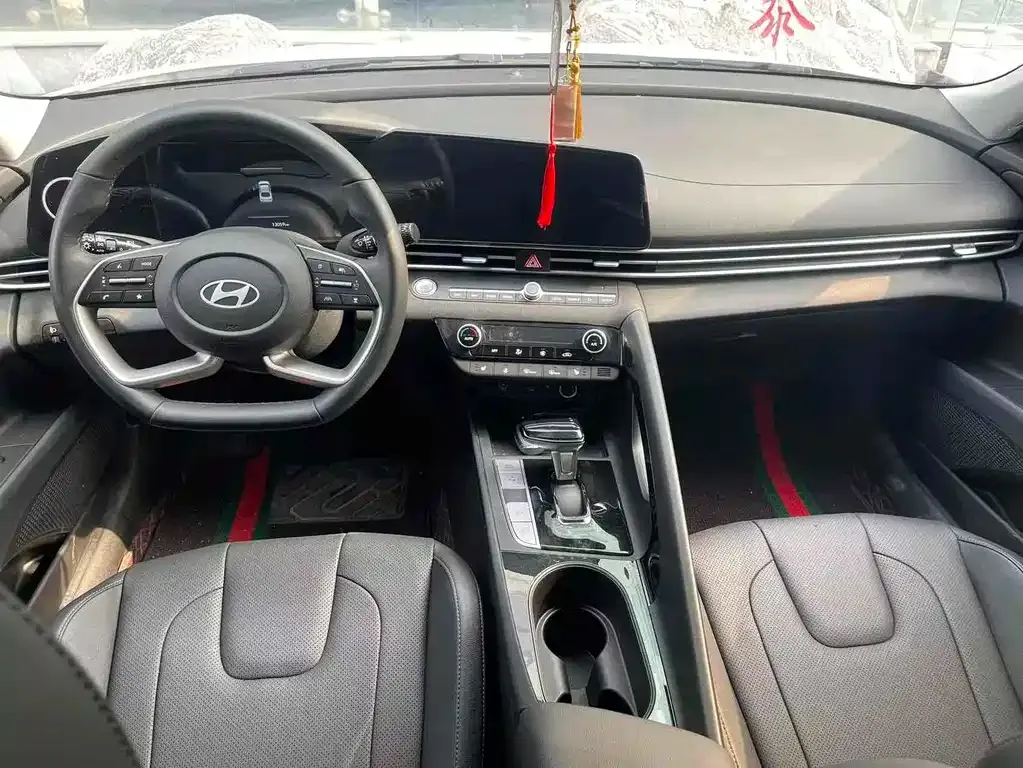 Hyundai Elantra 2024 из CN, фото 6