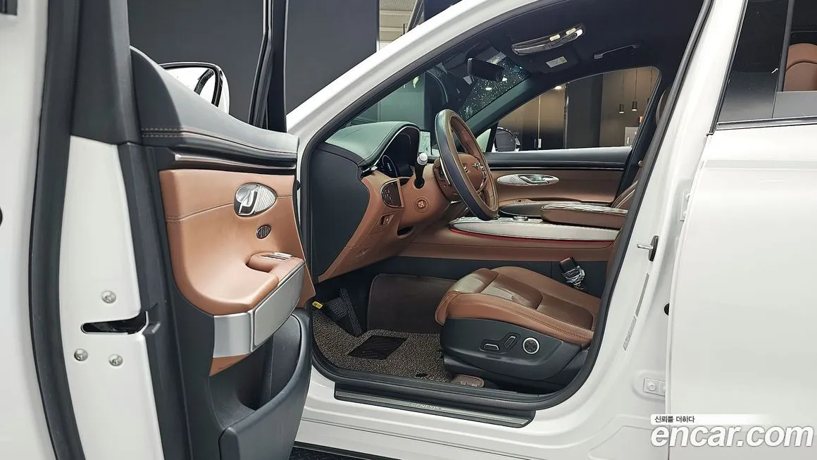 Genesis GV70 — фото 10