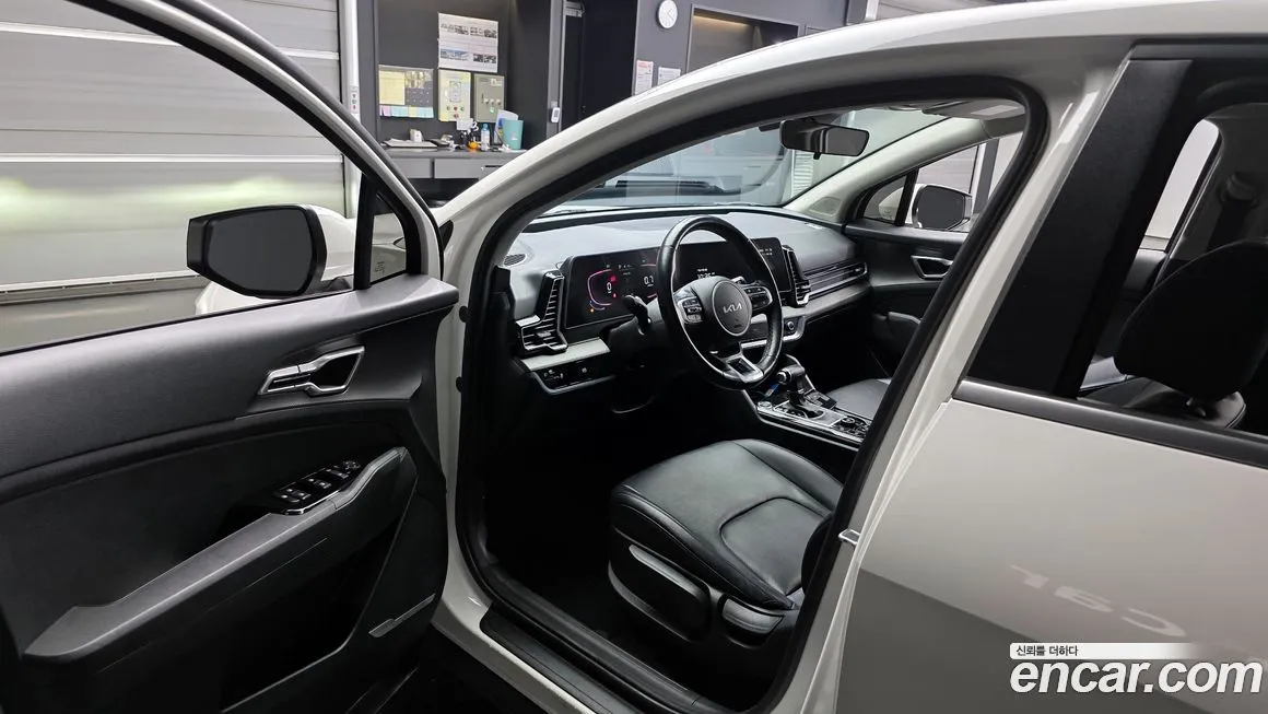 Kia Sportage — фото 10