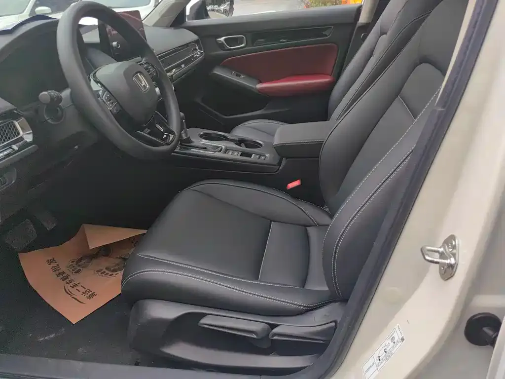 Honda Civic 2022 из CN, фото 4