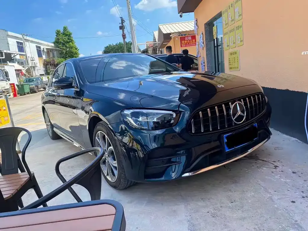 Mercedes-Benz E-Class 2022 из CN, фото 2