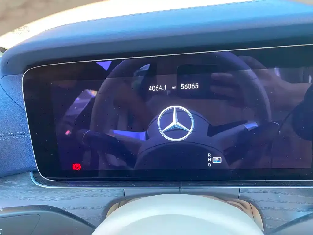 Mercedes-Benz E-Class 2022 из CN, фото 4