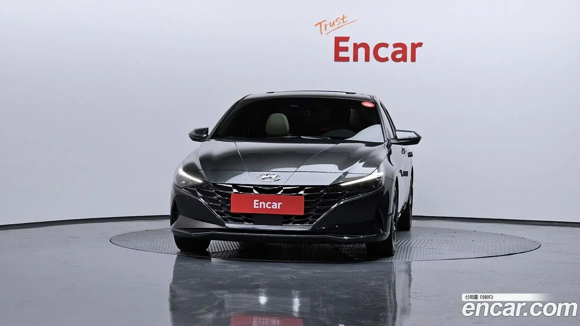 Hyundai AVANTE — фото 3