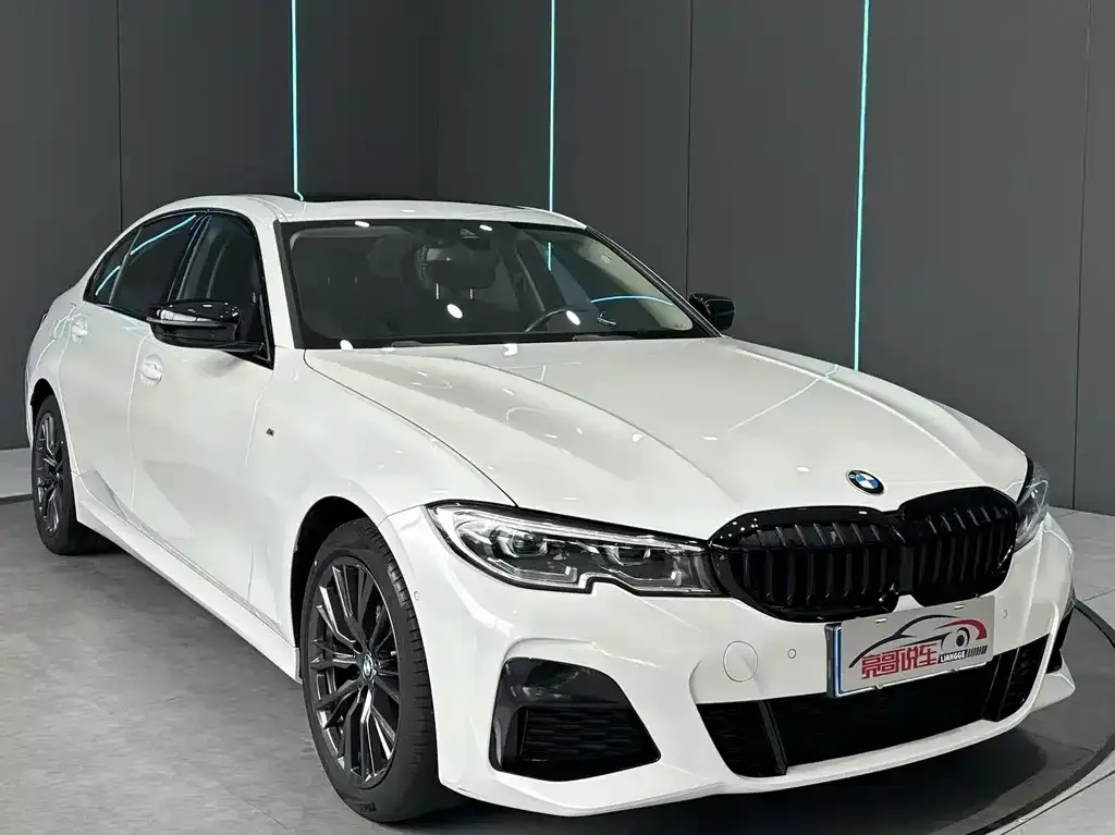 BMW 3 Series 2022 из CN, фото 3