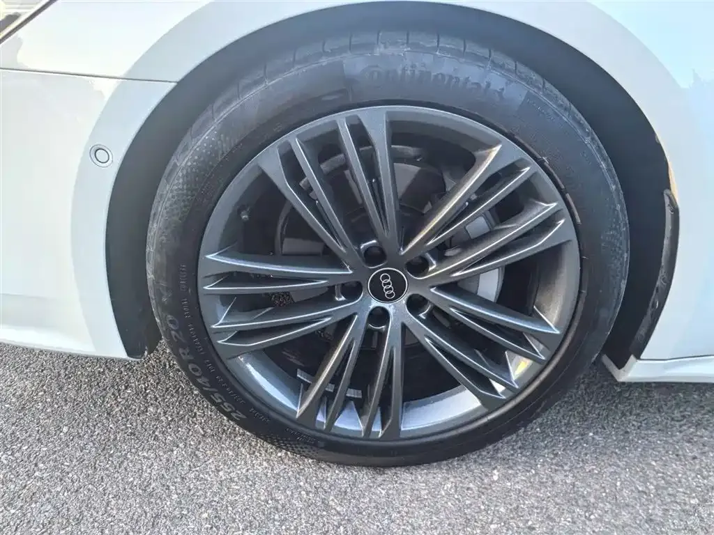 Audi A7 2024 из CN, фото 4