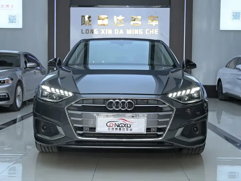 Audi A4L 2021 из CN, фото 9