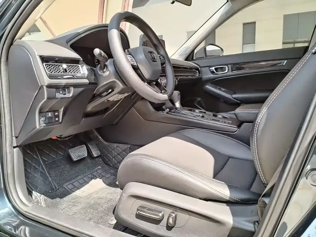 Honda Civic — фото 7