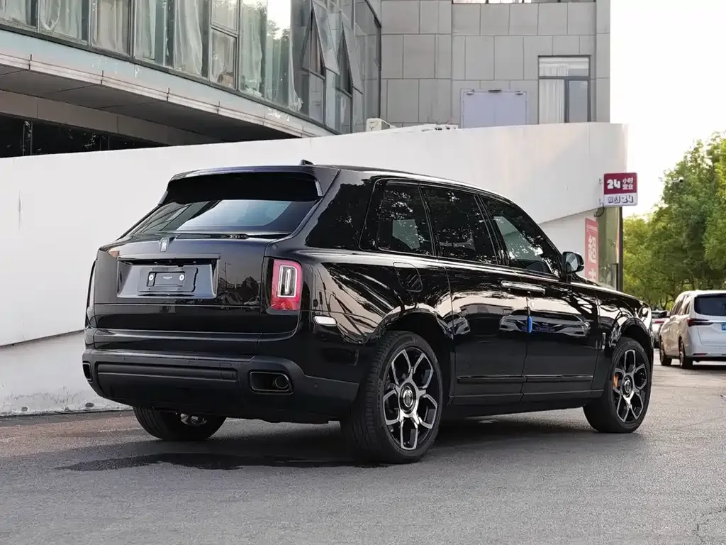 Rolls-Royce Cullinan 2022 из CN, фото 8