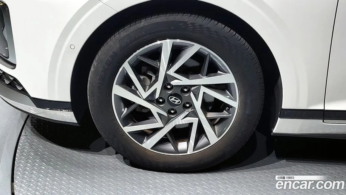 Hyundai Grandeur 2023 из KR, фото 5