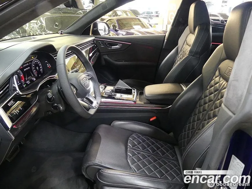 Audi SQ8 2021 из KR, фото 7