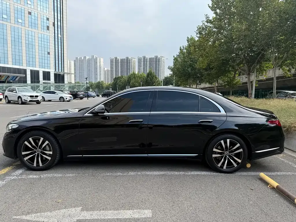 Mercedes-Benz S-Class 2024 из CN, фото 3