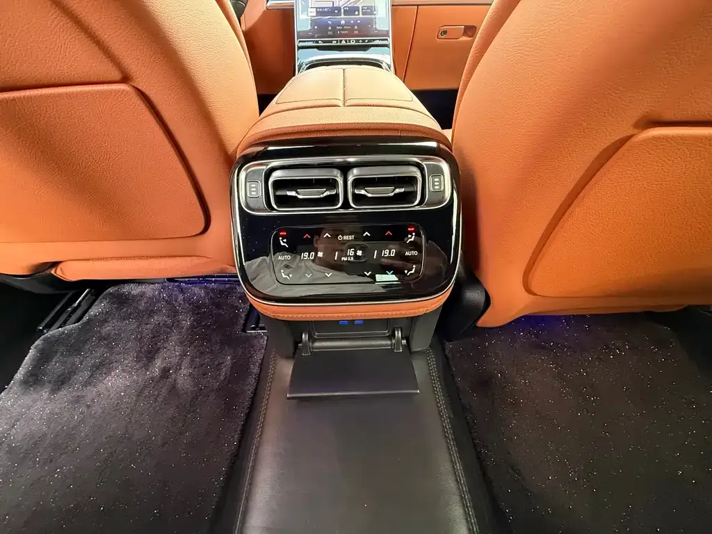 Mercedes-Benz S-Class 2024 из CN, фото 9