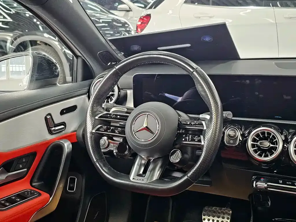 Mercedes-Benz A-Class AMG — фото 6