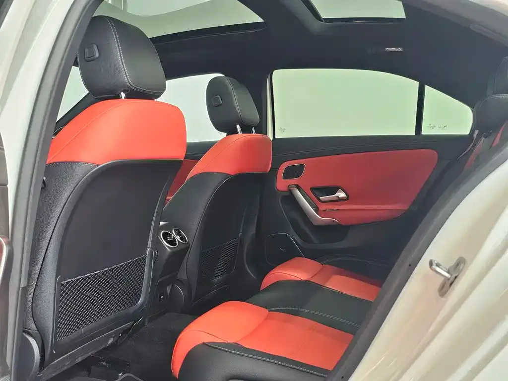 Mercedes-Benz A-Class AMG — фото 7