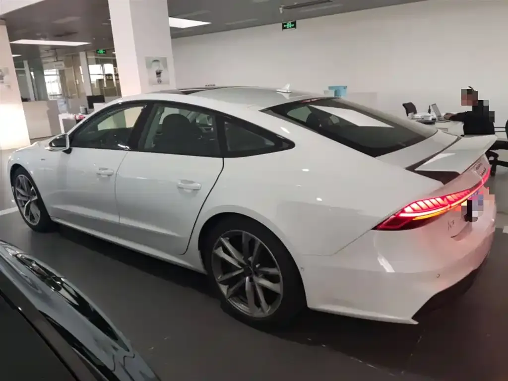 Audi A7 2024 из CN, фото 5