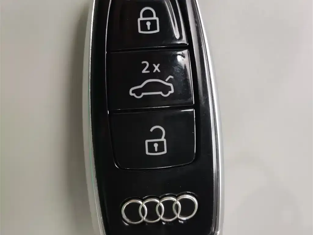 Audi A7 2024 из CN, фото 9