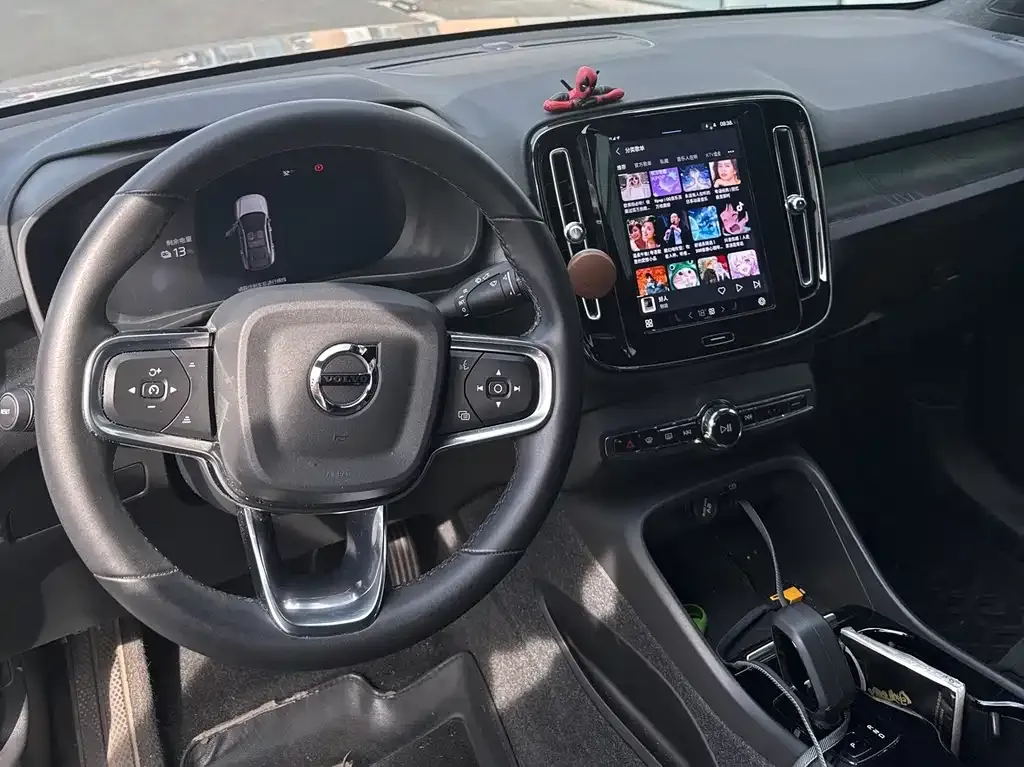 Volvo C40 2023 из CN, фото 10