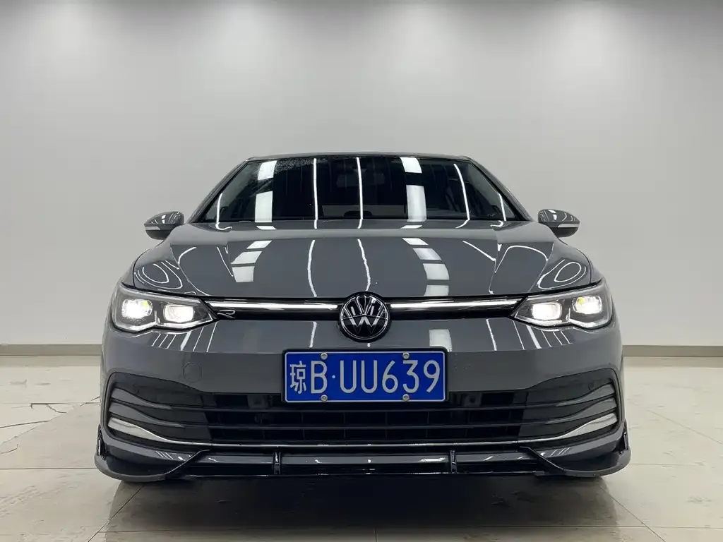 Volkswagen Golf 2022 из CN, фото 5