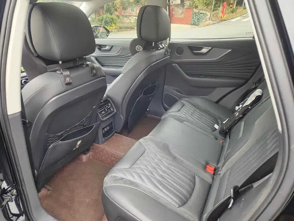 Hongqi HS5 2023 из CN, фото 4