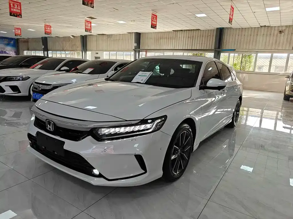 Honda Inspire — фото 1