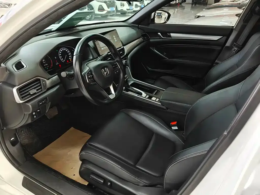 Honda Inspire — фото 4