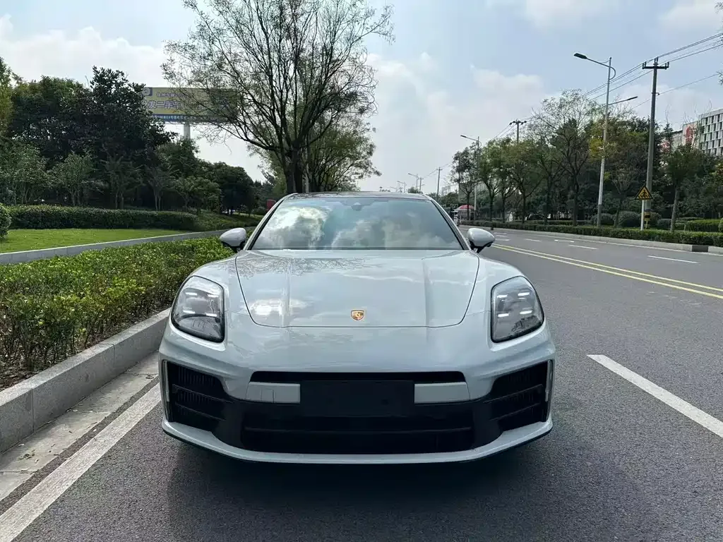 Porsche Panamera 2025 из CN, фото 2